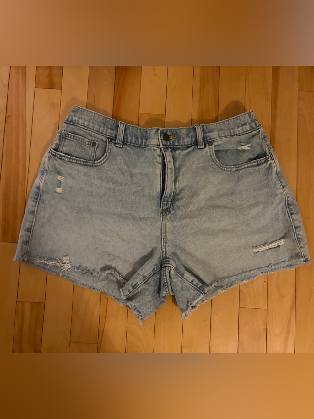 aerie Light Blue Distressed Daydream Denim stretch Shorts